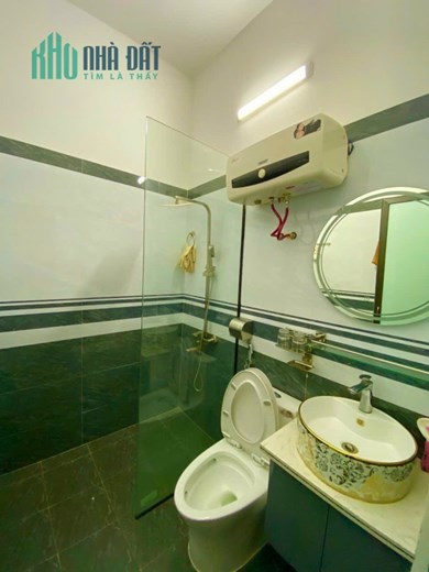 Bán nhà gốc dân phố Vũ Trọng Khánh, 51m 4 tầng ngõ nông GIÁ 3.29 tỉ gần Văn Cao
