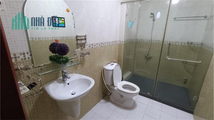 Phòng CHDV Lê Văn Lương, full nội thất, cửa sổ, bancol.