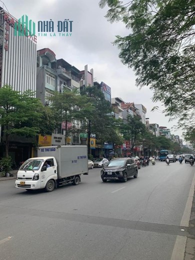 Bán nhà c4 Đê La Thành, Đống Đa, 50m2, lô góc, ngõ thông, xây CCMN đỉnh, 5 tỷ