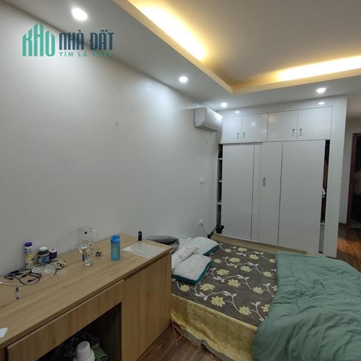 Bán nhà riêng phố Trung Kính Cầu Giấy 40m2 5 tầng 2 mặt thoáng trước sau nhà đẹp ở ngay chỉ 6.3 tỷ