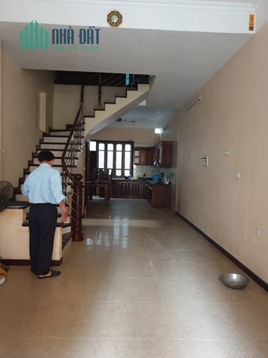 WOW Hiếm! Bán nhà Ngô Thì Nhậm, Hà Đông K.DOANH, Ô TÔ 48m2x4T giá rẻ!