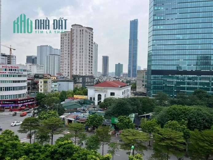 BÁN NHÀ MẶT PHỐ TRUNG KÍNH CẦU GIẤY 66M 6 TẦNG MẶT TIỀN 6M 31 TỶ LH 0975124520