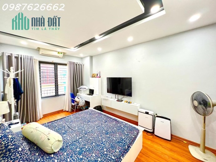 PHÙNG CHÍ KIÊN 60M 6T PL Ô TÔ VÀO NHÀ GIÁ CHỈ 10 TỶ 5