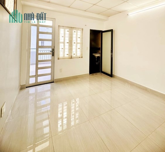 BÁN NHÀ MẶT TIỀN F15 PHÚ NHUẬN 4 TẦNG 5 TỶ 4