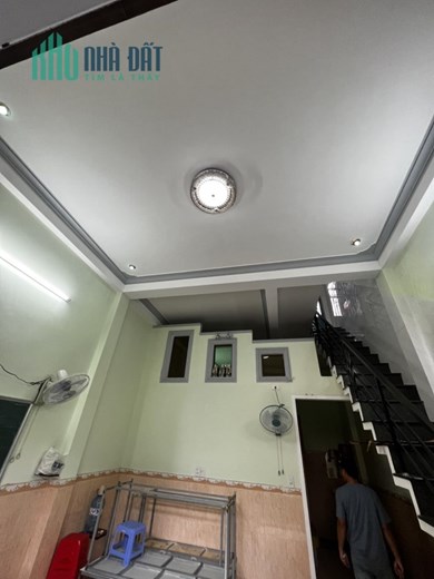 Bán Nhà Hẻm Trần Bình Trọng P.Hải Cảng Quy Nhơn , 42m2 , 1 Mê , Giá 1 Tỷ 900Tr