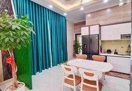 Bán Nhà 4 Tầng BTCT HXH Ngay Ngã Tư Bảy Hiền Tân Bình, Giá Rẻ