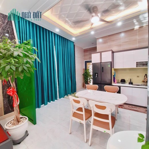 Bán Nhà 4 Tầng BTCT HXH Ngay Ngã Tư Bảy Hiền Tân Bình, Giá Rẻ