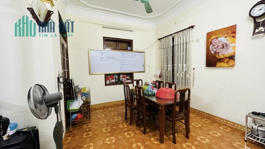 Bán nhà ngõ 276 Đại Từ H.Mai 110m2 x3Tầng, 3 mặt thoáng, cách 10m ra Ôtô tránh.giá 10.8 tỷ
