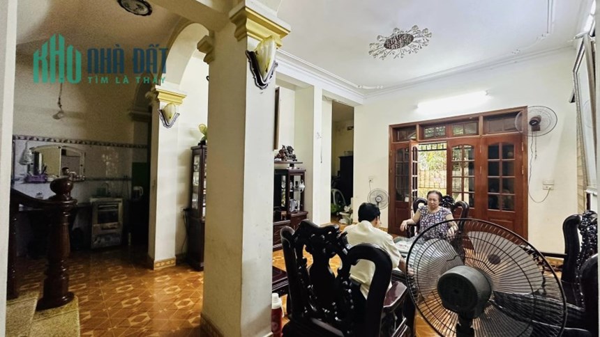 Bán nhà ngõ 276 Đại Từ H.Mai 110m2 x3Tầng, 3 mặt thoáng, cách 10m ra Ôtô tránh.giá 10.8 tỷ