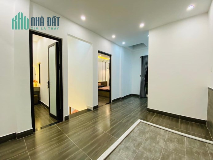 Nhà Kiệt 4m nhìn thấy Mặt tiền Hải Phòng, 45m2, 3 tầng mới, 3.5 tỷ