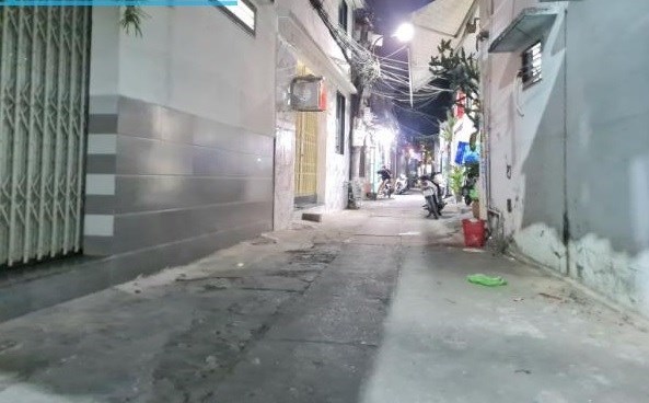 .Nhà Trưng Nữ Vương, kiệt 3.5m, 89m2, 2 tầng, gần Nguyễn Hữu Thọ, 2.x tỷ
