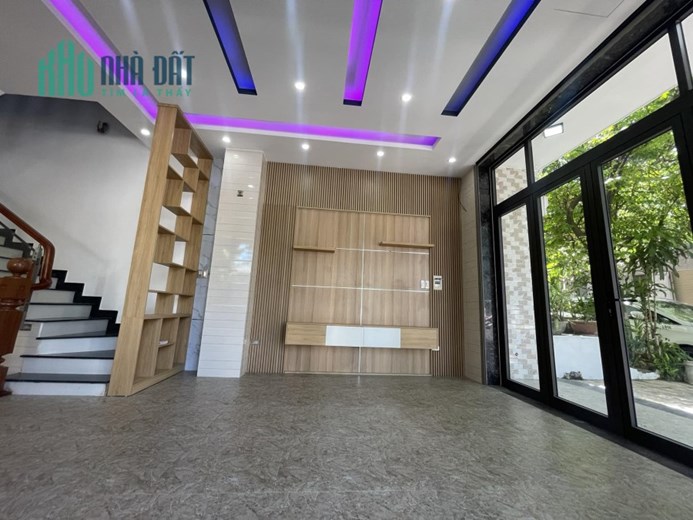 Nhà Góc 2 Mặt Tiền KD Lý Triện, 4 tầng, mới đẹp, 6.x tỷ