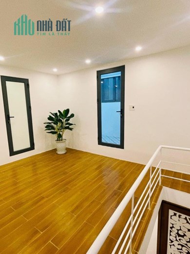 .Nhà Hoàng Diệu ngay Chợ Mới 40m2, cách mặt tiền 50m, 2.x tỷ nhỏ
