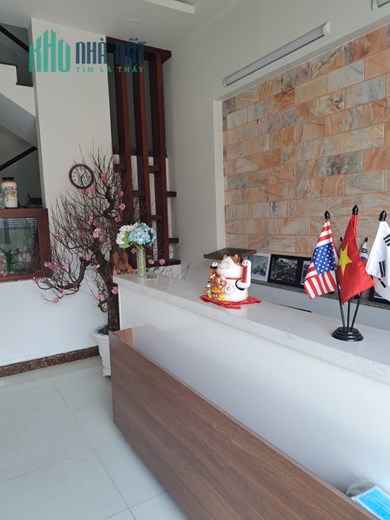 BÁN NHÀ HUỲNH TẤN PHÁT, GẦN CẦU PHÚ MỸ, 4X19m, 4 TẦNG, LỘ NHỰA 8M, CÓ VỈA HÈ, NHỈNH 7 TỶ