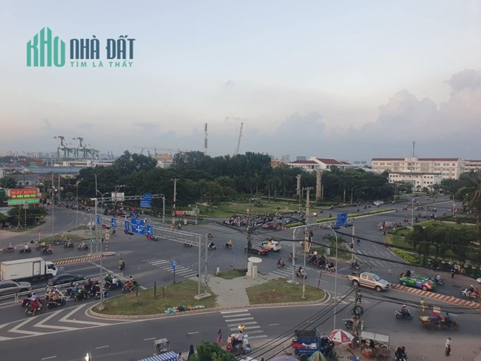 Quận 7 - mặt tiền kinh doanh sầm uất đường Nguyễn Văn Linh sát bên khu chế suất tân thuận - phường