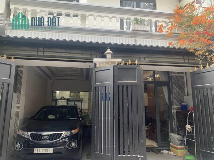 GIÁM ĐỐC AGRIBANK ĐỔI NHÀ TO-BÁN GẤP NHÀ ĐẸP SÂN VƯỜN MINI- 85m2- LÊ VĂN LƯƠNG-NHÀ BÈ- KDC CAO CẤP