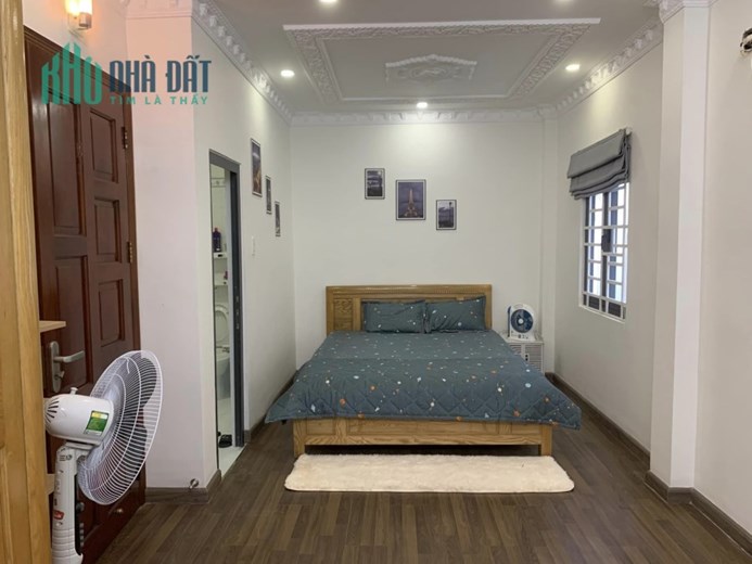 GIÁM ĐỐC AGRIBANK ĐỔI NHÀ TO-BÁN GẤP NHÀ ĐẸP SÂN VƯỜN MINI- 85m2- LÊ VĂN LƯƠNG-NHÀ BÈ- KDC CAO CẤP