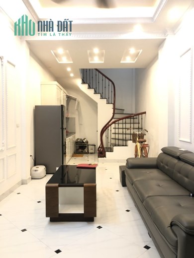 Bán nhà Đông Dư, Ô tô, KD, Full nội thất, 35m2, 4T, chỉ hơn 2 tỷ.
