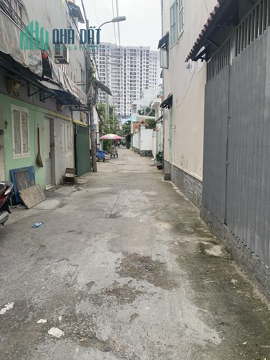 HIẾM , LÂM VĂN BỀN , XE HƠI VÀO NHÀ , DT 90M2 - NGANG 6M , DÀI 15M , CHỈ 8 TỶ