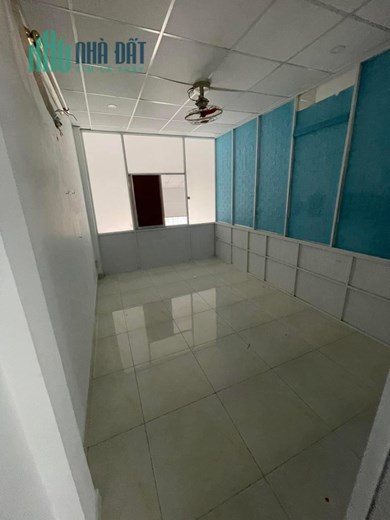 HIẾM , LÂM VĂN BỀN , XE HƠI VÀO NHÀ , DT 90M2 - NGANG 6M , DÀI 15M , CHỈ 8 TỶ