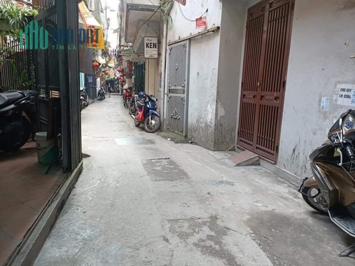BÁN GẤP BẠCH MAI, HAI BÀ TRƯNG, NHÀ ĐẸP Ở LUÔN, 43m x 5T, NHỈNH 3 TỶ 0901753139