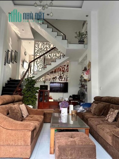 🌷Hẻm 8m thông - Tân Hòa Đông - Bình Tân -  Giáp Q.6, Tân Phú - 90m2 , 5 tầng -  Giảm 1 tỷ bán gấp