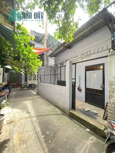 Bán nhà HẺM XE HƠI 5M Đường Trịnh Đình Trọng, Quận Tân Phú, 60m2(5.4x11.1) Đang cho thuê 12tr/th