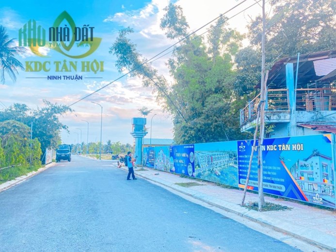 Bán nhanh lô đất tuyệt đẹp tại KDC Tân Hội đầu đường Thống Nhất Tp. Phan Rang giá chỉ 998tr/m2