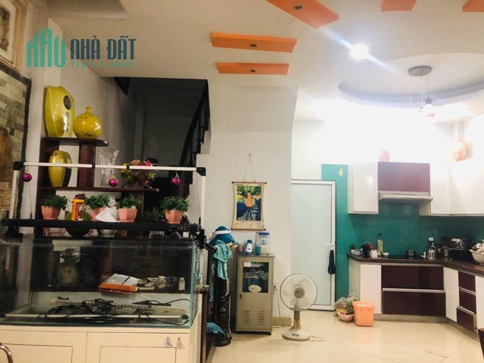 Cần bán nhanh nhà riêng Nguyễn Thị Đinh - 4T x 47m2 30m ra phố ở ngay chỉ 6.55 tỷ