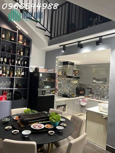 Bán nhà Sài Đồng- Long Biên, 70m2 x 3 tầng, ô tô, chỉ 6.8 tỷ