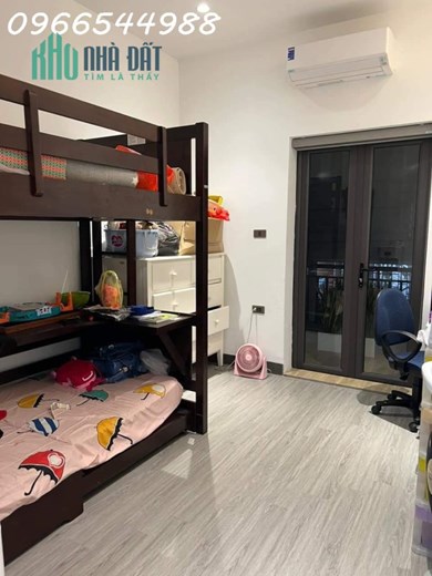 Bán nhà Sài Đồng- Long Biên, 70m2 x 3 tầng, ô tô, chỉ 6.8 tỷ