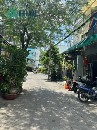 Bán nhà 1 triệt 1 lầu, 16m2, Huỳnh Thiện Lộc, hoàn công đầy đủ 2tỷ150.