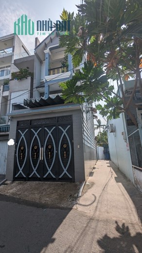 Bán nhà Thoại Ngọc Hầu 74m2 nở hậu, 3 tầng, 2PN 3WC, Hẻm thông 4m 6.9 tỷ TL.