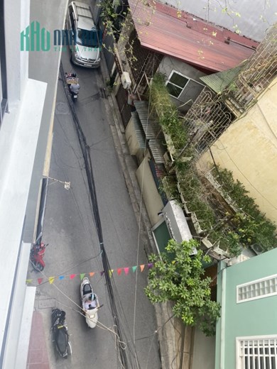 Cho thuê nhà nguyên căn khu Núi Trúc 3 ngủ 4WC.