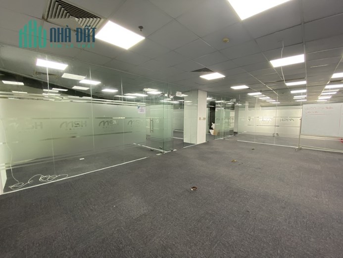 Hot! Cho thuê văn phòng chuyên nghiệp, vị trí quảng cáo đỉnh cao tòa Việt Tower, Thái Hà, q.Đống Đa