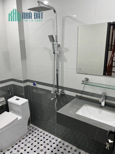 Bán nhà: phố Phan Trọng Tuệ - 35m2 - 4 tầng - Gần chợ trường học - Giá 2,95 tỷ