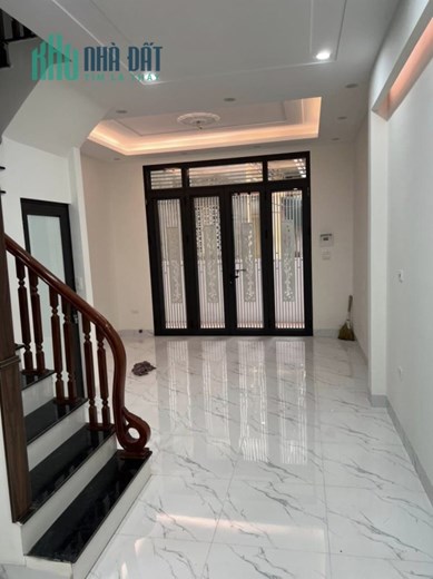 Bán nhà: phố Phan Trọng Tuệ - 35m2 - 4 tầng - Gần chợ trường học - Giá 2,95 tỷ