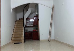 Bán nhà ngã ba GIÁP NHỊ, HOÀNG MAI 34m2 5T THÔNG 3 Tỷ.
