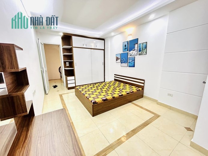 BÁN NHÀ VĨNH HƯNG Ô TÔ ĐỖ CỬA VỪA Ở VỪA KINH DOANH 36Mx5 TẦNG GIÁ NHỈNH 3 TỶ