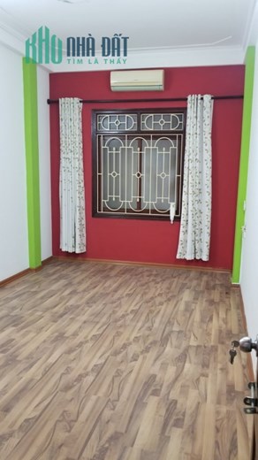 Bán nhà Thái Hà 35m2 4 tầng, mt 6m, 2 thoáng, oto đỗ cửa, 4.55 tỷ