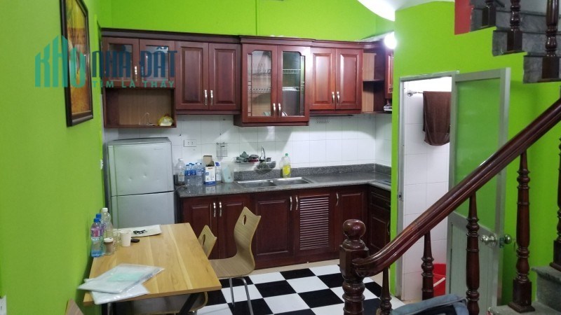 Bán nhà phân lô Chùa Bộc 35m2 x 4 tầng, mt 4.5m, 2 thoáng, oto tránh, 4.8 tỷ