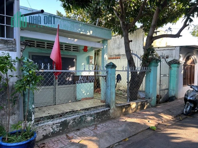 VỊ TRÍ ĐẸP - GIÁ TỐT - Bán Căn Nhà Vị Trí Tại Thị Trấn Cần Thạnh, Huyện Cần Giờ, HCM