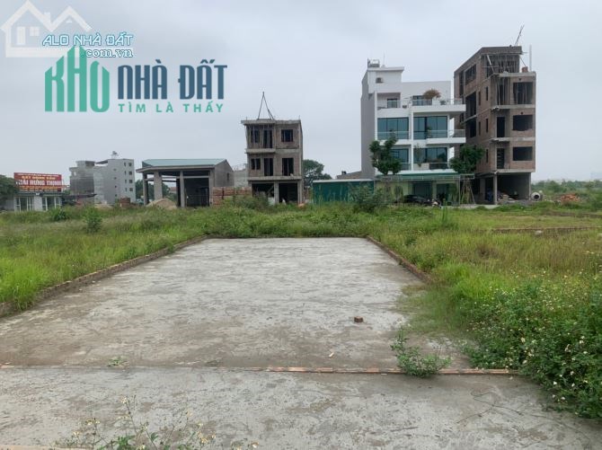 Bán lô đất dịch vụ Vân Canh số 1195 có diện tích 100,1m giá bán 64tr/1m