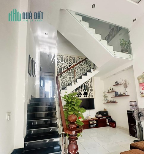 Bán nhà hẻm xe Phú Nhuận, 4 x14M x 5 Tầng mới đẹp, giá 10.5 tỷ