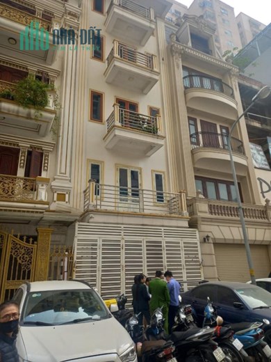 Bán căn liền kề vị trí quận Thanh Xuân để ở mỹ mãn 73m2, 17.6 tỷ