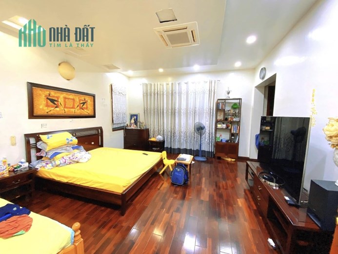 Biệt thự đẹp hàng xóm Vinhomes Gardenia, 200m2, giá 42 tỷ