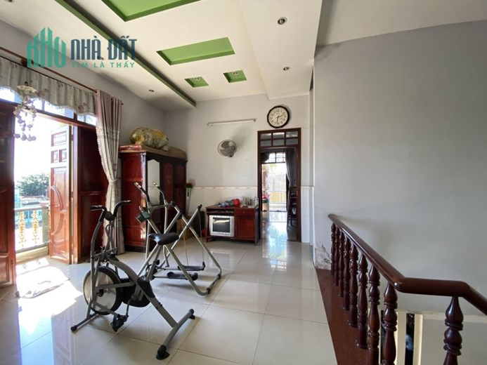 Biệt thự hơn 200m2 - Vĩnh Lộc B - Bình Chánh giá chỉ 6Tỷ