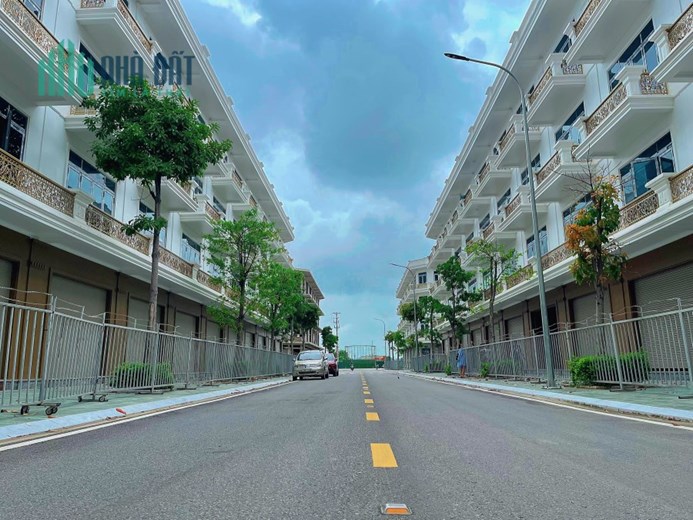 ƯU ĐÃI LỚN, BÁN NHÀ TP.THANH HÓA, SANG TÊN SỔ TRƯỚC THÁNG 7 - LH: 0966 343 969