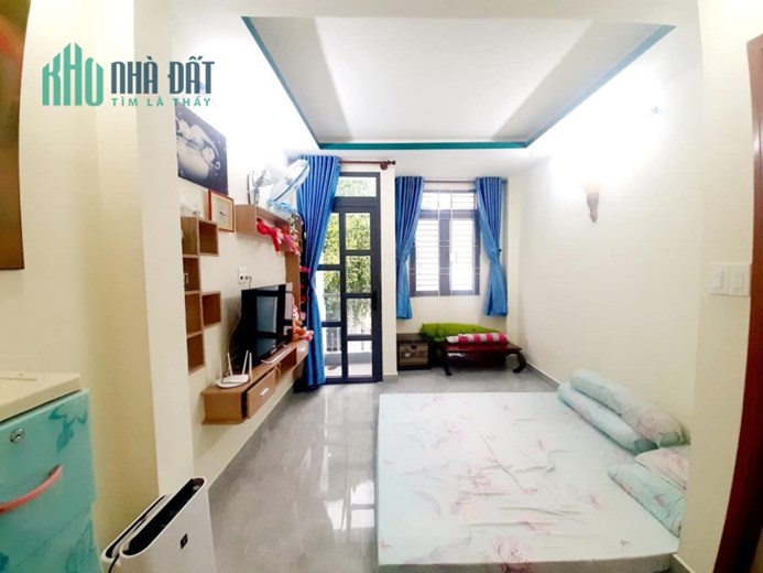 DH CÔNG NGHIỆP - CHỢ GÒ VẤP - 5 TẦNG BTCT -4 PN - HẺM 3.5M- 5.7 TỶ.