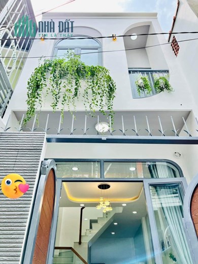 CHỈ 3 NHỈNH TỶ - HẺM Ô TÔ - SỔ VUÔNG A4 - TẶNG NỘI THẤT XỊN SÒ